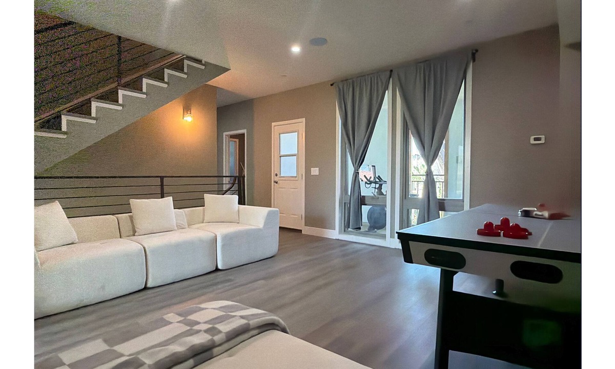 San Jose House | Upscale SJ Townhome w/Game Room, Gym & Work Setup