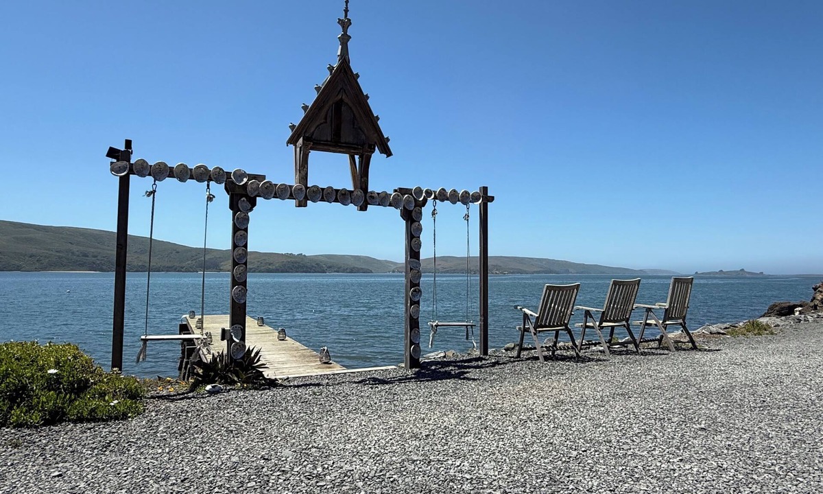 McDonald House | Waterfront Carriage House on Tomales Bay with Private Dock