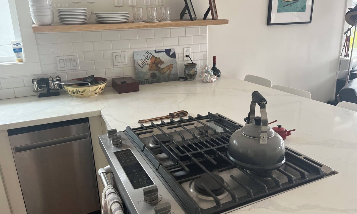 Moss Beach House | Welcome the the historic Gray Whale Cottage, overlooking the ocean cliff!