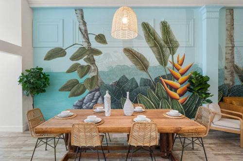Gaslamp Quarter Apartment | Woolworth Loft - Stay in the Heart of Gaslamp