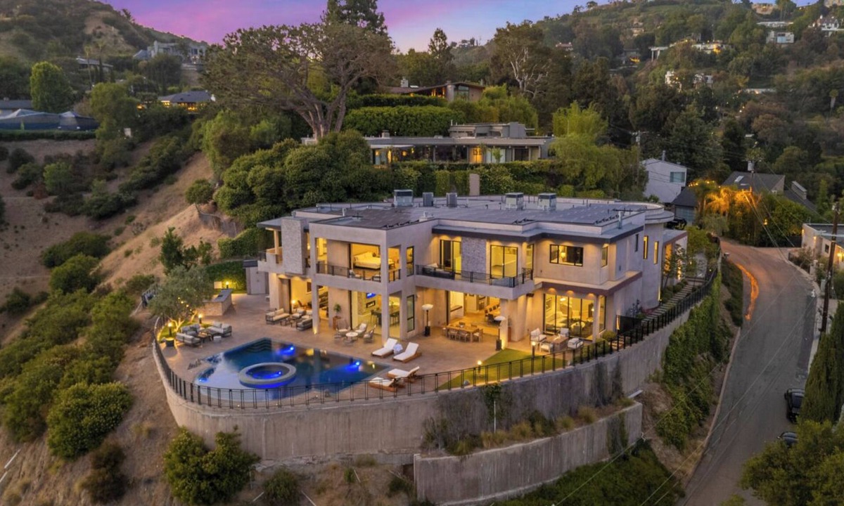 Hollywood Hills House | Zorada - Private Hollywood Hills Luxury with Endless Amenities and City Views