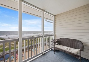 Direct Oceanfront 3 Bedroom Pelicans Watch 303 in Myrtle Beach