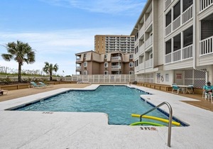 Direct Oceanfront 3 Bedroom Pelicans Watch 303 in Myrtle Beach