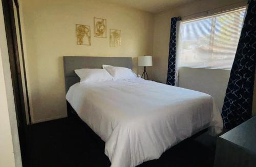 Westwood Apartment | 1Bd Prime Westwood Location One Block from UCLA