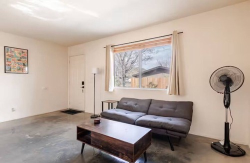 Yucca Valley Apartment | 2-Bedroom Apartment in Marvelous Yucca Valley with AC