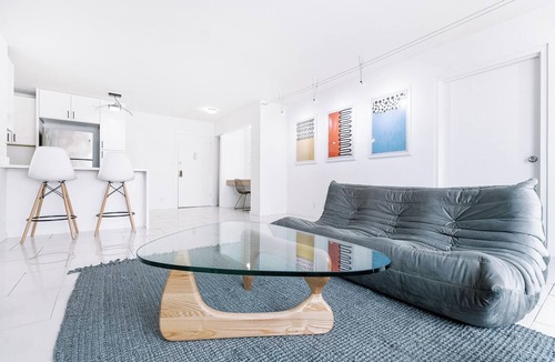 Fox Hills Apartment | 2-Bedroom | FREE Parking | Culver City Condo