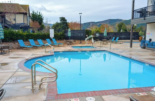 Solvang Apartment | 2BR Danish-style, 3 blocks to Solvang Windmill