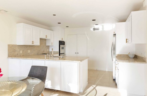 Rancho Palmeras House | 3 Bedroom Home in Indian Wells w/Pools & Tennis Courts