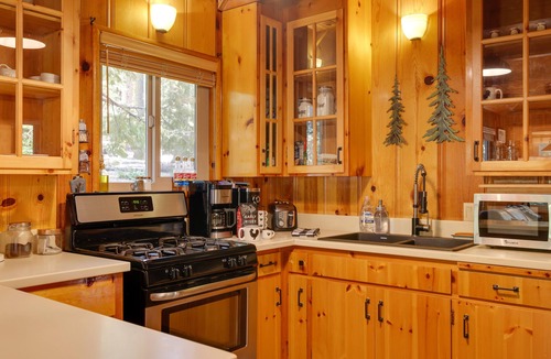 Dorrington Cabin | 3 Mi to Big Trees State Park: Cabin w/Scenic Deck