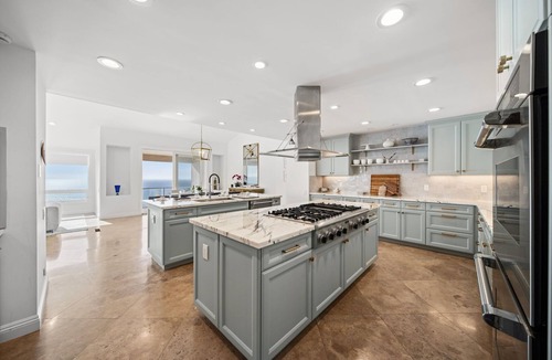 Three Arch Bay House | 30+ Stay, Walk To Beach, W/Amazing Ocean Views