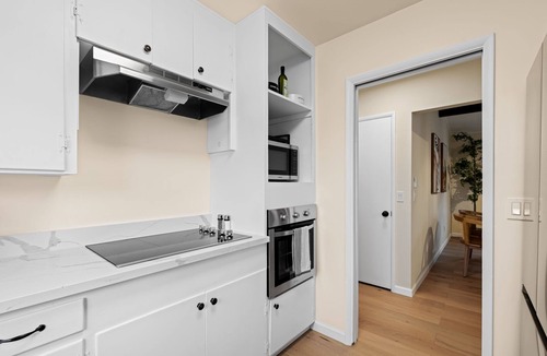 Pacific Grove House | 3841 Bodhi Tree - Updated and Newly Furnished