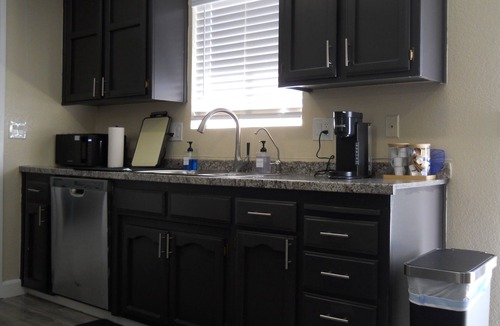 Hanford House | 3BR/2BA Home with 2 King Beds & Modern Bathrooms