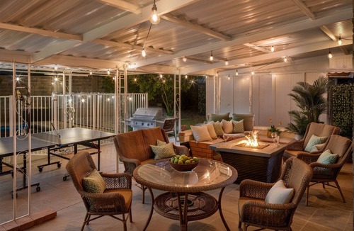 Simi Valley House | 4BR Home for Groups | Private Pool and Games