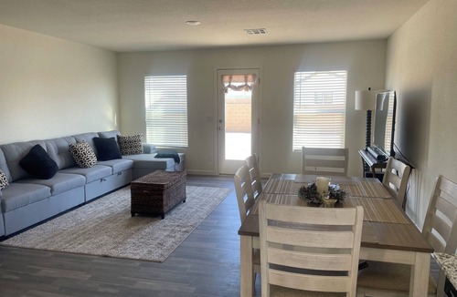 Fort Mohave House | A Quiet Desert Escape: New 3-Bedroom Home in Fort Mohave