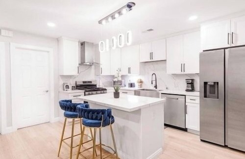 Lemon Grove House | Adams St 3BR 2BA Mid Unit | Near Downtown SD