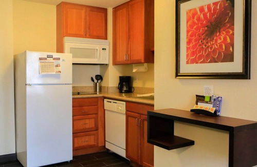 Milpitas Apartment | Air-Conditioned Studio near Downtown San Jose | FREE Shuttle