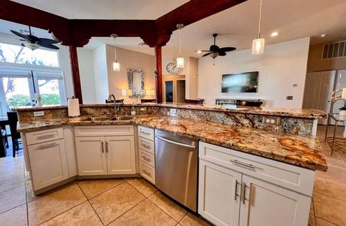 La Quinta Cove House | Alluring Santa FeVilla 3 BR + 2 BA Pool/Spa captivating Mountain Views #064809