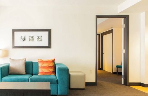 Newark Hotel | Aloft by Marriott Silicon Valley