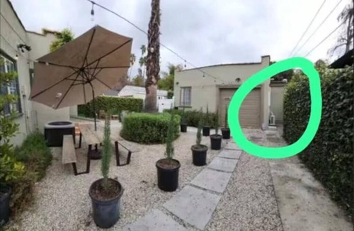 North Central Apartment | Amazing Studio in Pasadena!