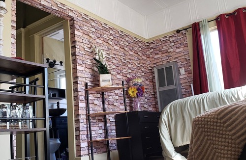 Alamitos Beach Apartment | Amazing Studio with Character - Walk to Beach