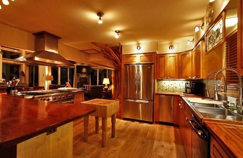 South Lake Tahoe House | Amazing Views! Luxury Retreat-Sleeps 14 Choose "Contact Owner" before booking!