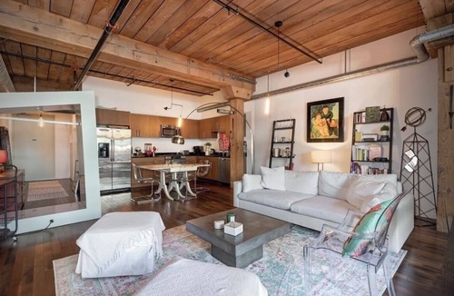 Arts District Apartment | Arts District Pro Stay: Work. Unwind. Rooftop with pool, spa and gym. Parking