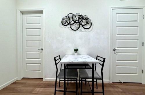 Woodland House | Attached Guest House