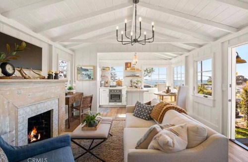 Laguna Beach Cottage | Avail July 24th 2026 . Current Guest stayed a year, we will miss them.