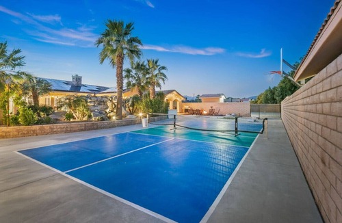 Desert Hot Springs House | Bar,Basketball,Pickleball,Privacy,G’room,Sleeps20
