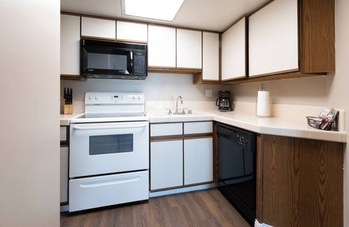 Capistrano Beach Hotel | Beach Access & Memorable Stay! 3 Relaxing Units w/Kitchen, Parking Onsite