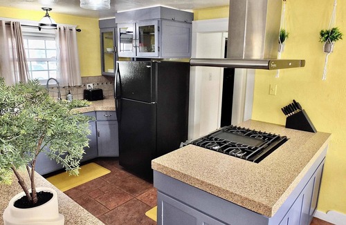 Eastside House | Beach Close, Backyard Retreat, Sleeps 4