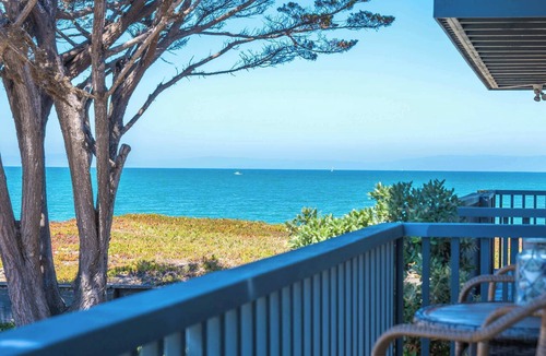 Downtown Monterey Condo | Beachfront Monterey Home Ocean Views Sleeps 4