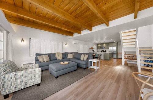 Beach Barber Tract Villa | Beautiful Beachside Bliss