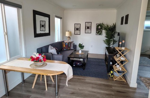 Belmont Shore Apartment | Belmont Shore Beach House