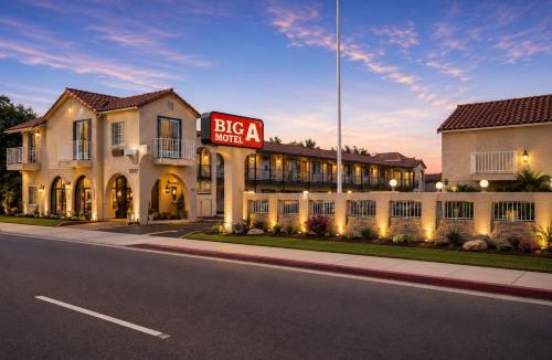 Orange Hotel | Big A Motel & Suites Near Disneyland Orange County