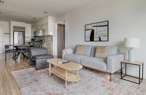 Milpitas Apartment | Blueground | Milpitas, pool, nr Great Mall