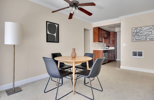 Rancho Palos Verdes Apartment | Blueground | Rancho Palos Verdes, pool, nr Point Vicente Lighthouse
