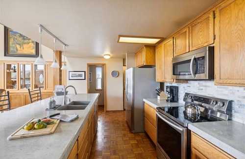 Bodega Bay House | Bodega Retreat! Ocean View, Golf Course, Walk to Beach & Clubhouse, Dog Friendly