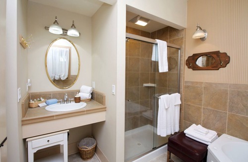 Sonora Bed & Breakfast | Bradford Place Inn & Gardens