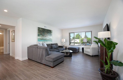 Park West Condo | BRAND NEW Top Floor Residence in Heart of Bankers Hill/Hillcrest/Balboa