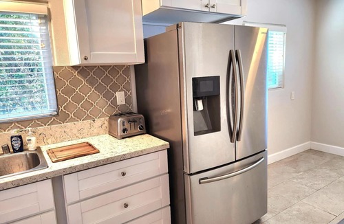 Crown Point House | Bright Beach Home 3 Minute Walk to Ocean & Bay Huge Private Backyard