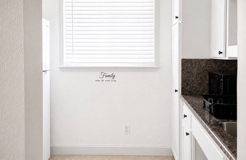 Glendale Apartment | Bright Boutique Studio in Glendale
