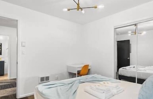 Downtown Apartment | Bright Modern One BR Apartment