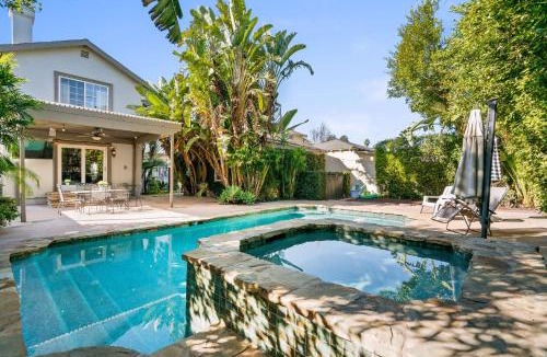 Burbank House | Burbank 4BR with Pool and Hot Tub by Colby and Conrad