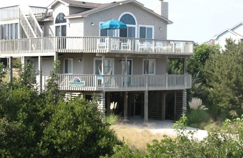Carolina Dunes House | 'Byrd Sanctuary — Oceanside Home, Where Ocean Meets the Sound, Peace Is Found'