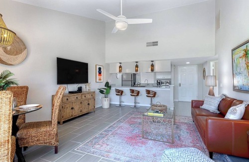 Palm Desert Villa | Cactus Golf Villa at Palm Desert Resort - fire pit, patio, golf course view