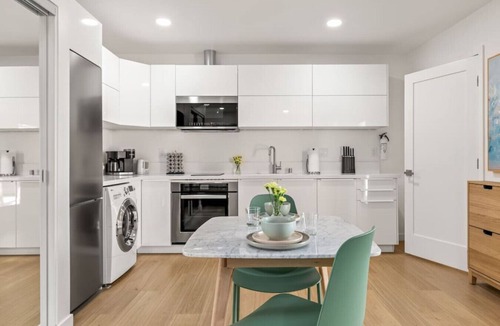 South Wrigley House | Casita · Retreat to a Private Studio With All the Comforts of Home