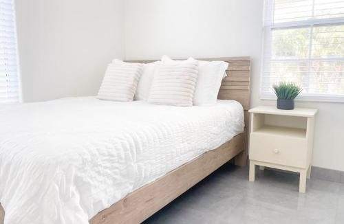 Hillcrest House | Central Charm in Hillcrest near Scripps Mercy