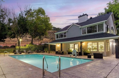 San Rafael Condo | Charming 1BR Escape at Deer Valley w Pool