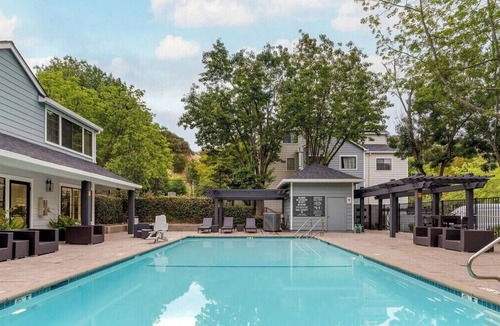 San Rafael Condo | Charming 1BR Escape at Deer Valley w Pool
